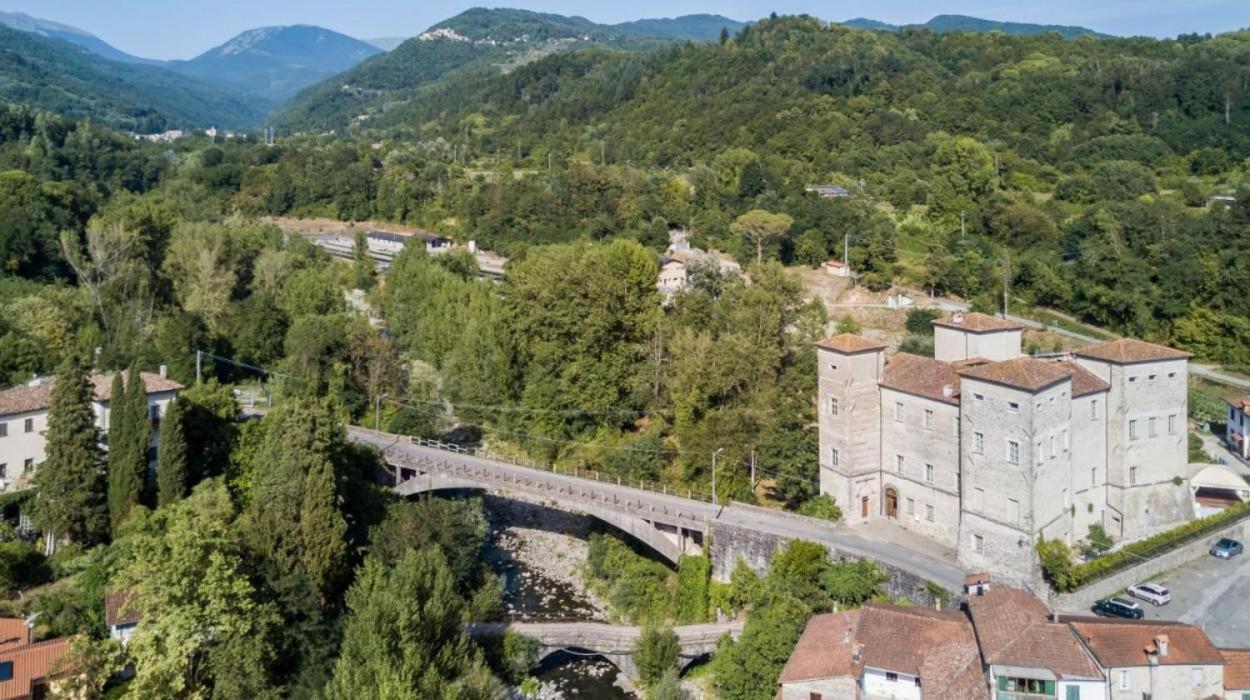 Castello Di Pontebosio Luxury Resort Licciana Nardi Exterior photo